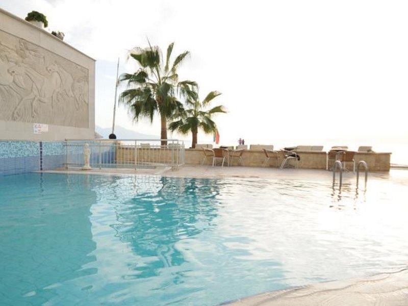 Coastlight Hotel Kusadası Kültér fotó