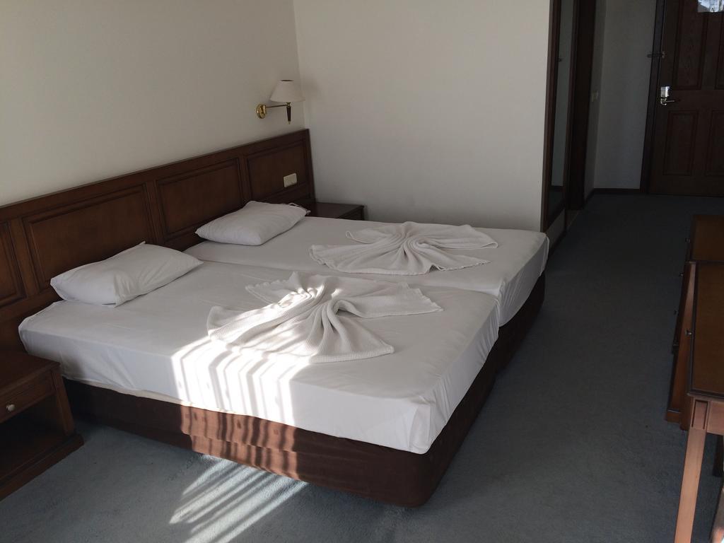 Coastlight Hotel Kusadası Kültér fotó