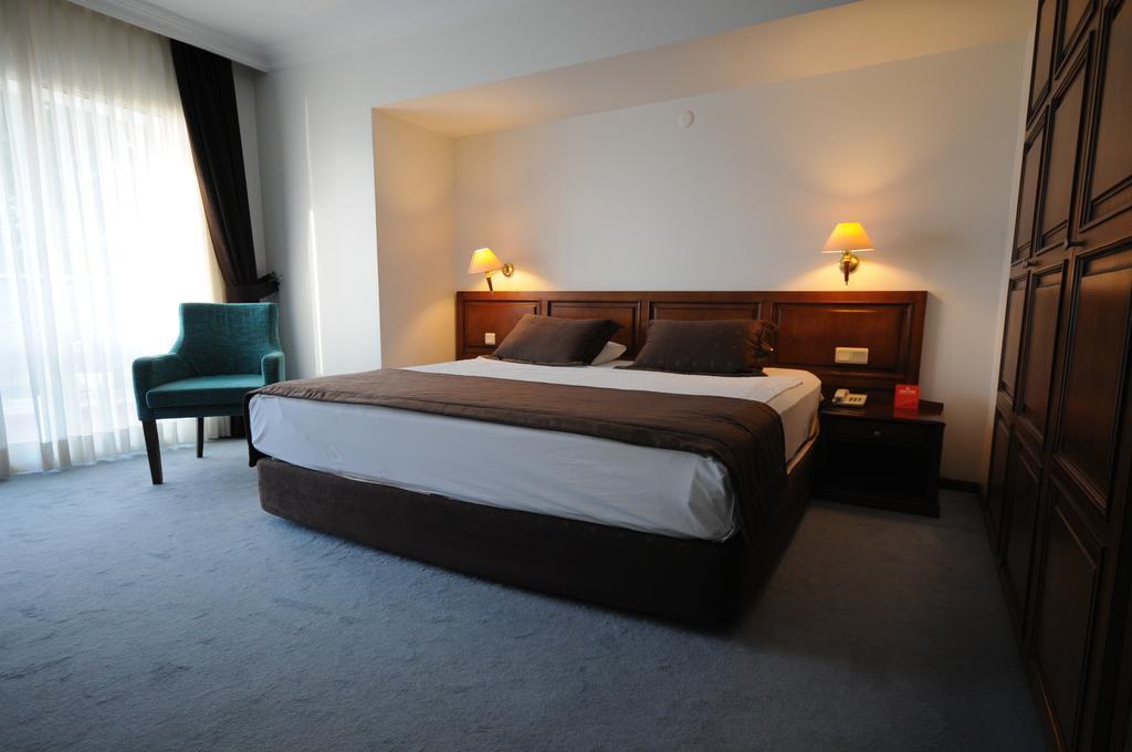 Coastlight Hotel Kusadası Kültér fotó
