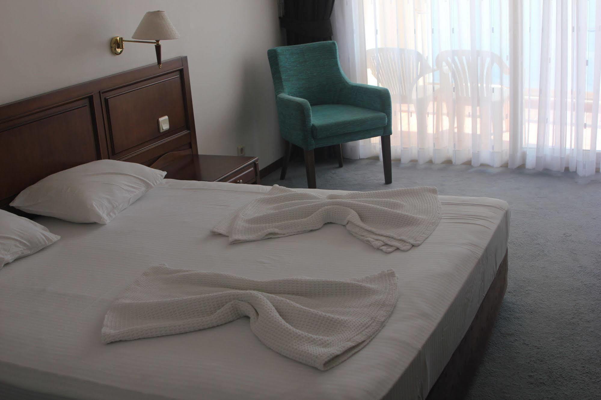 Coastlight Hotel Kusadası Kültér fotó
