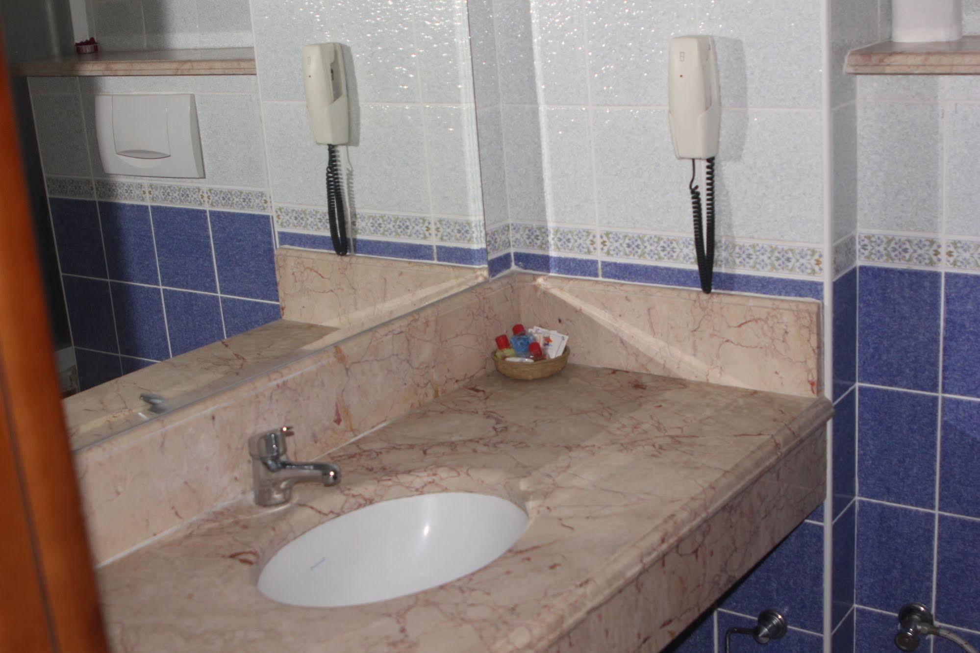 Coastlight Hotel Kusadası Kültér fotó