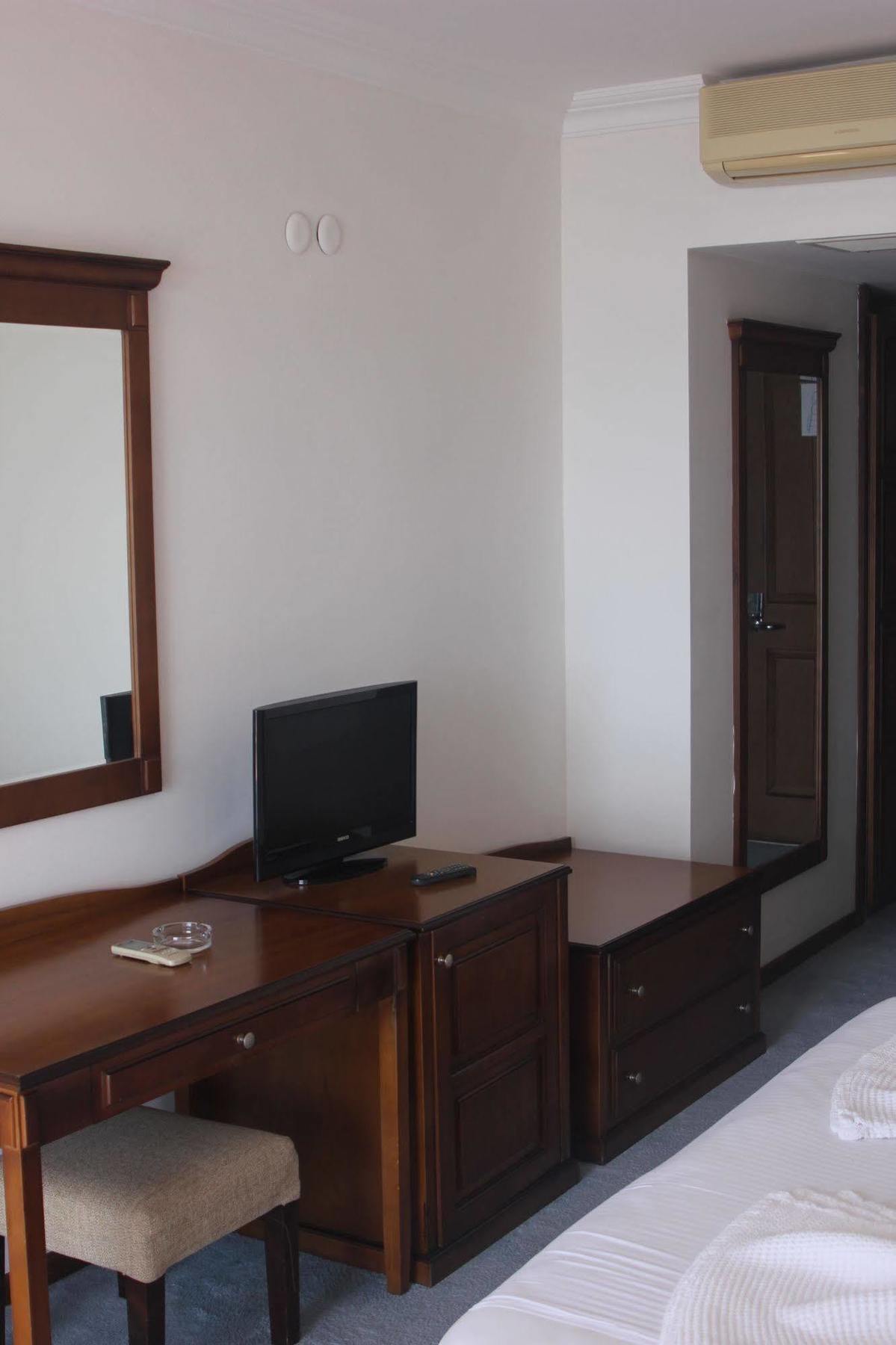 Coastlight Hotel Kusadası Kültér fotó